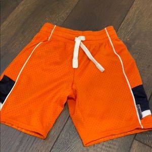 Gap shorts